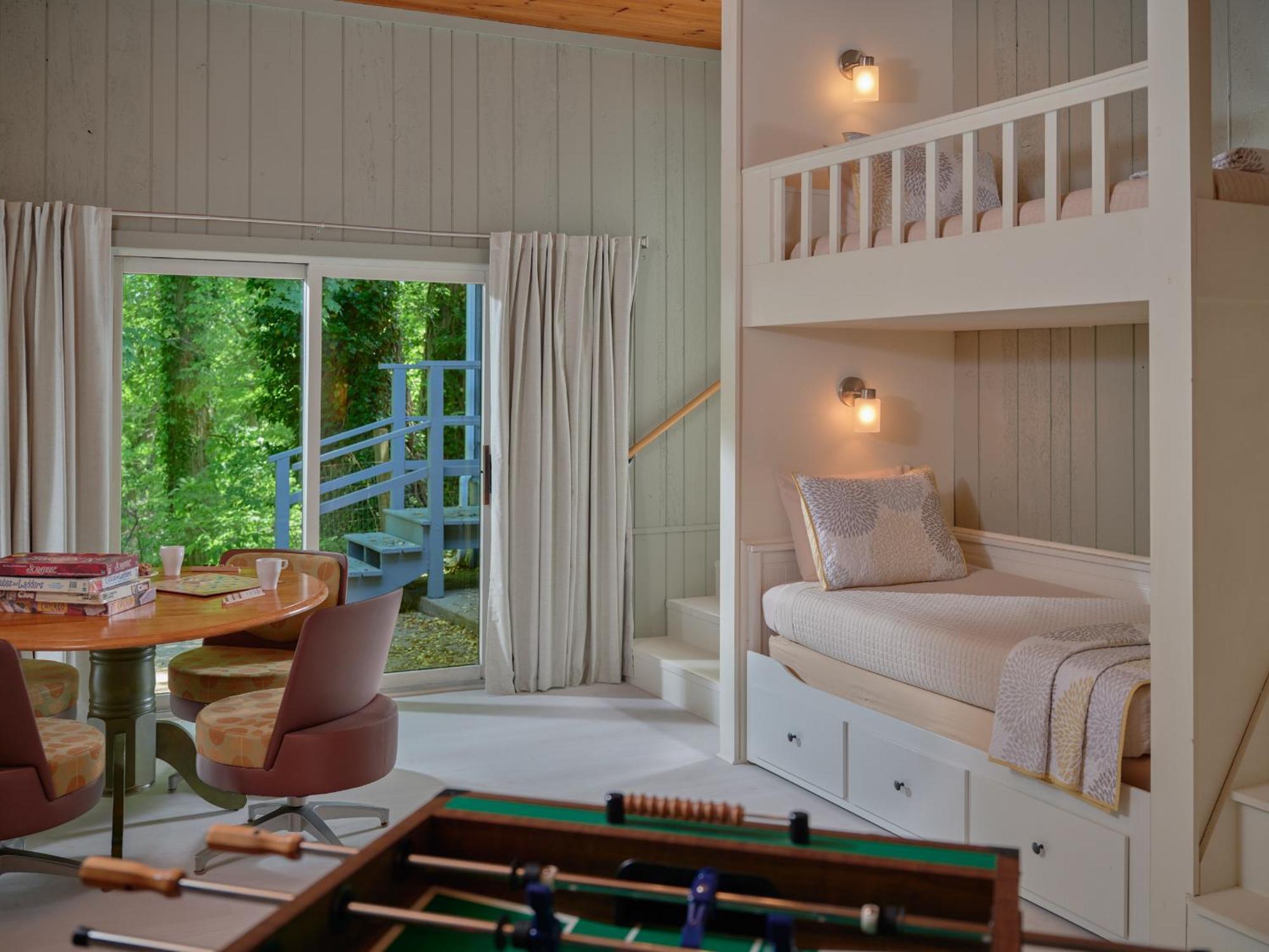 Goldberry Woods- A Modern Farm Resort Union Pier Exterior foto